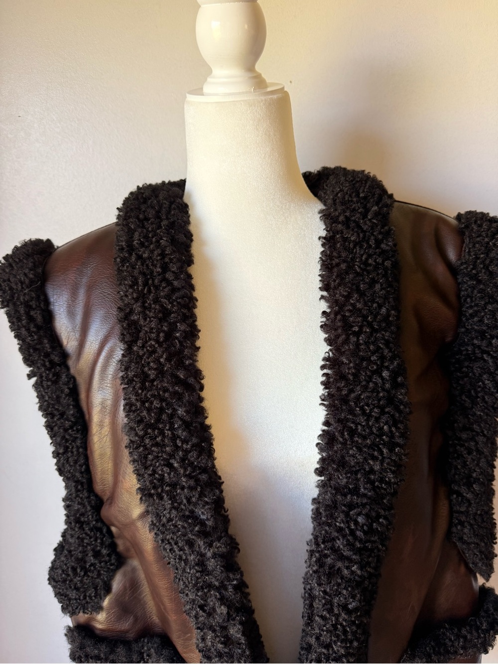 Reversible Fuzzy Relaxed Vest - Picture 8 of 14